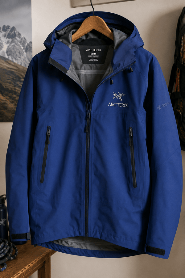 Arc'teryx d'occasion : reconnaître une vraie veste, connaître la cote et bien sourcer (2026)