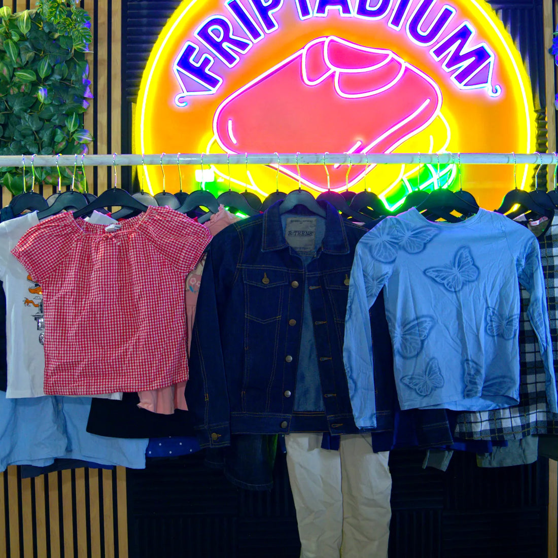 Lot de vêtements enfants de seconde main au kilo Grade A à revendre - Friptadium