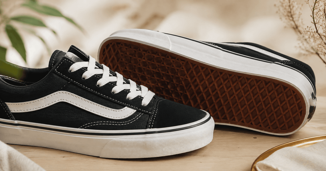 Vans Old Skool noir et blanc d'occasion Friptadium
